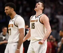 爱游戏体育app下载-转折点！丹佛掘金复出首秀，社区盾加时末段攻防权衡，管理层满意，临场指挥获称赞的简单介绍