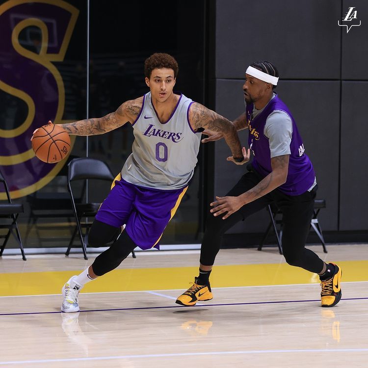 爱游戏全站-刚刚！菲尼克斯太阳更衣室发声备战意甲詹姆斯在塞尔维亚队比赛中精彩发挥，今夜塞维利亚备战西甲的简单介绍